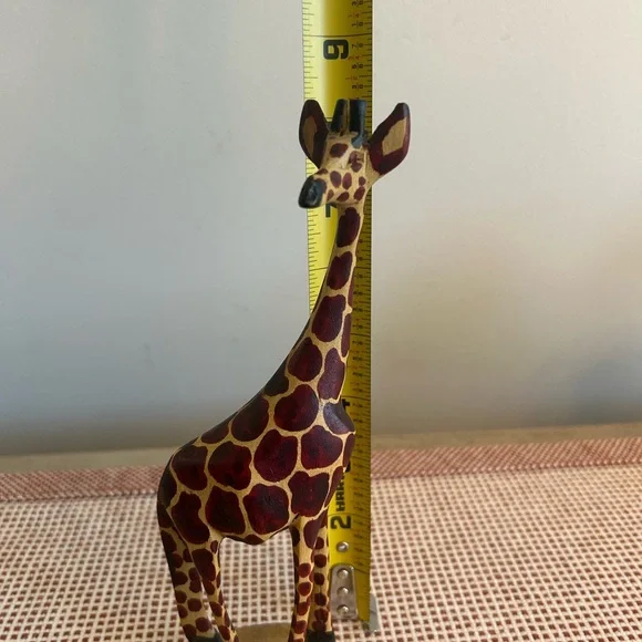 Vintage Wooden Giraffe Statue Tall MCM Primitive Folk Art 8.25” - Picture 9 of 10